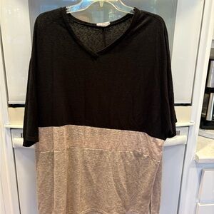 Elegant Black and Tan Women's Tunic